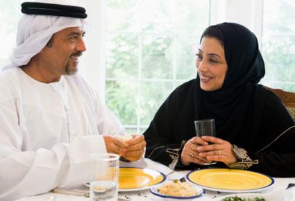 ما يثير إعجاب المرأة بختصر بخمس مهارات.. أتقنها!